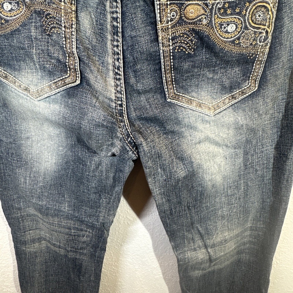 Cowgirl Up Bootcut Jeans Distressed Dark Wash Embroidered Sequins 30x34 - Picture 12 of 16